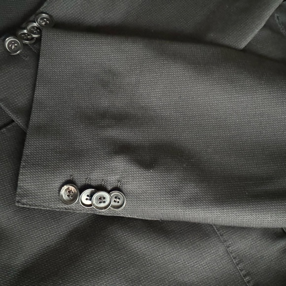 Blazer - Picture 4 of 4